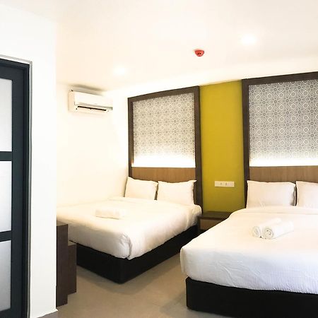 Hotel Check-In Kuala Lumpur Exterior photo